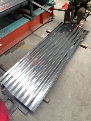 Punching Processing SGCC DX51D GI Roofing Sheet Galvanized Corrugated Steel Sheet with Thickness 0.1-1mm and Service