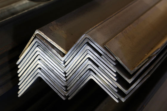 Q235 Q345 SS400 ST37-2 ST52 S235JR S275JR S355JR Q420 Q460 Angle Steel L Shape Mild Steel Angle Bar with Large Inventory