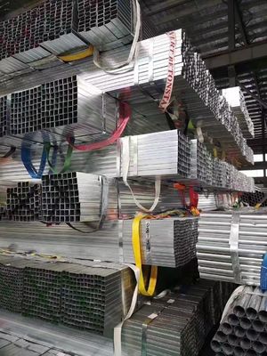 Outlet Q235 Hot Dipped Galvanized Square Steel Pipe for Multiple Diameters ±1% Tolerance