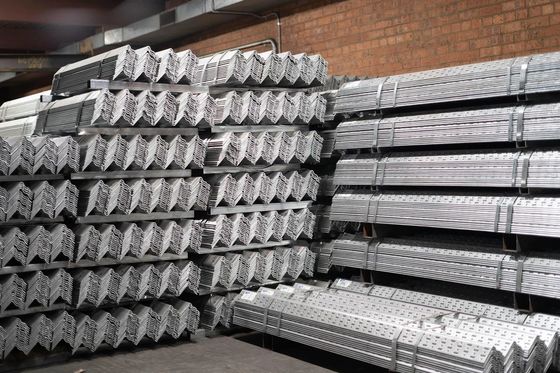 Equilateral Angle Bar Various Angle Steel Section Beam Sizes 40x5mm 6m 12m ASTM A36 Q235 GB 20x4mm Hot Rolled
