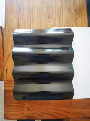 PPGI Color Coated Roof Panels with Depth of Corrugated From 15mm to 18mm and Unoil Treatment in ASTM Z30 0.1-1.0mm