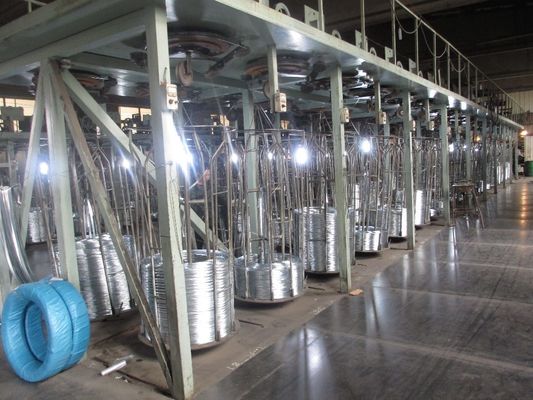 Corrosion-Resistant Galvanized Binding Wire 2.5mm x 100m Rolls for Construction Q195 Q235 Non-Alloy Galvanised Zinc