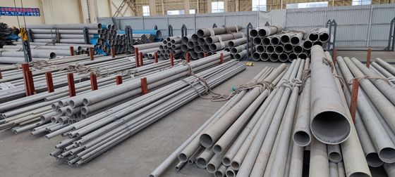 Top of 6-Foot Stainless Steel Pipes with BA/2B/NO1/NO3/NO.4/8K/HL/2D/1D Finish and Square Pipe WT of 0.4-8.0mm