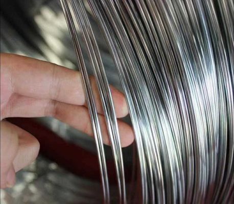Customized Q195 Q235 Galvanized Steel Wire 2.5mm with Prime and Good Tolerance