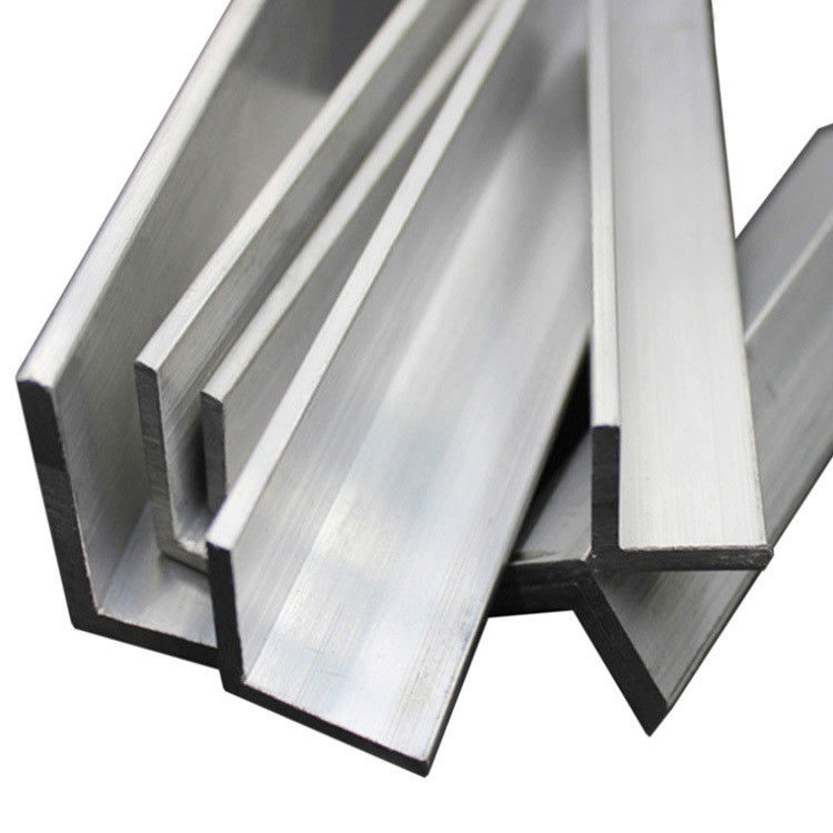 Q235 Q345 SS400 ST37-2 ST52 S235JR S275JR S355JR Q420 Q460 Angle Steel L Shape Mild Steel Angle Bar with Large Inventory